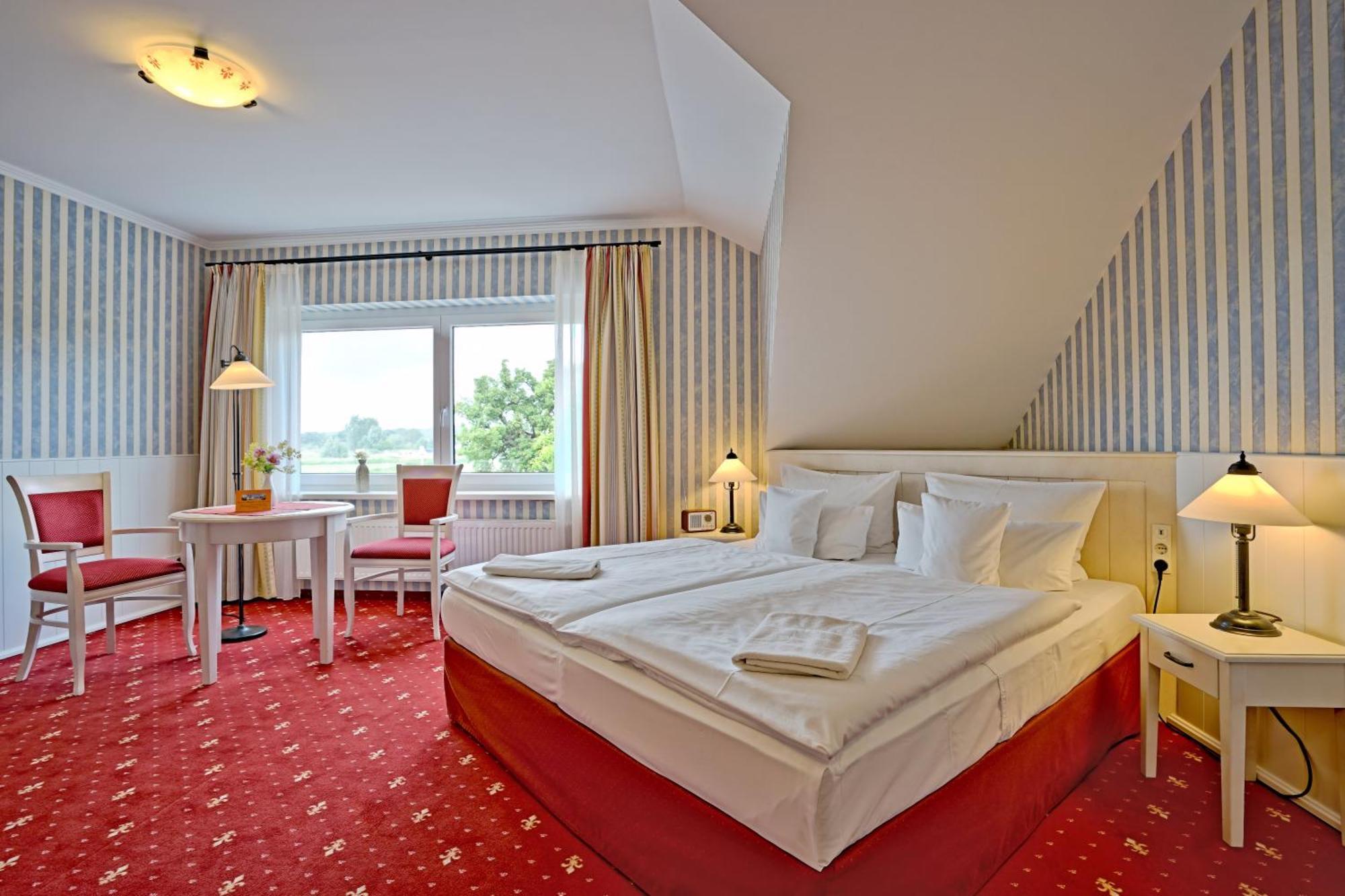 Hotel Godewind Тиссов Номер фото