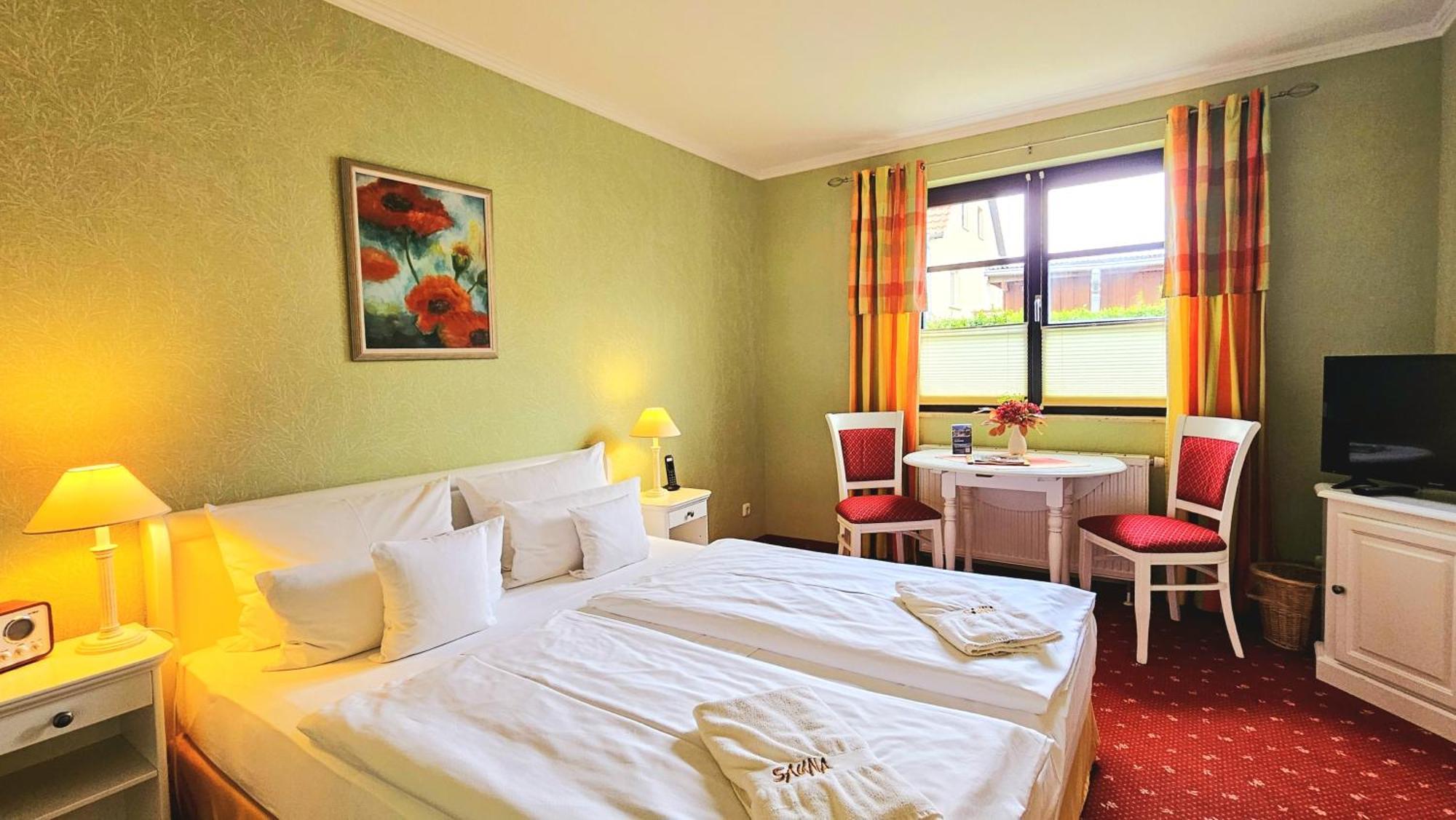 Hotel Godewind Тиссов Экстерьер фото