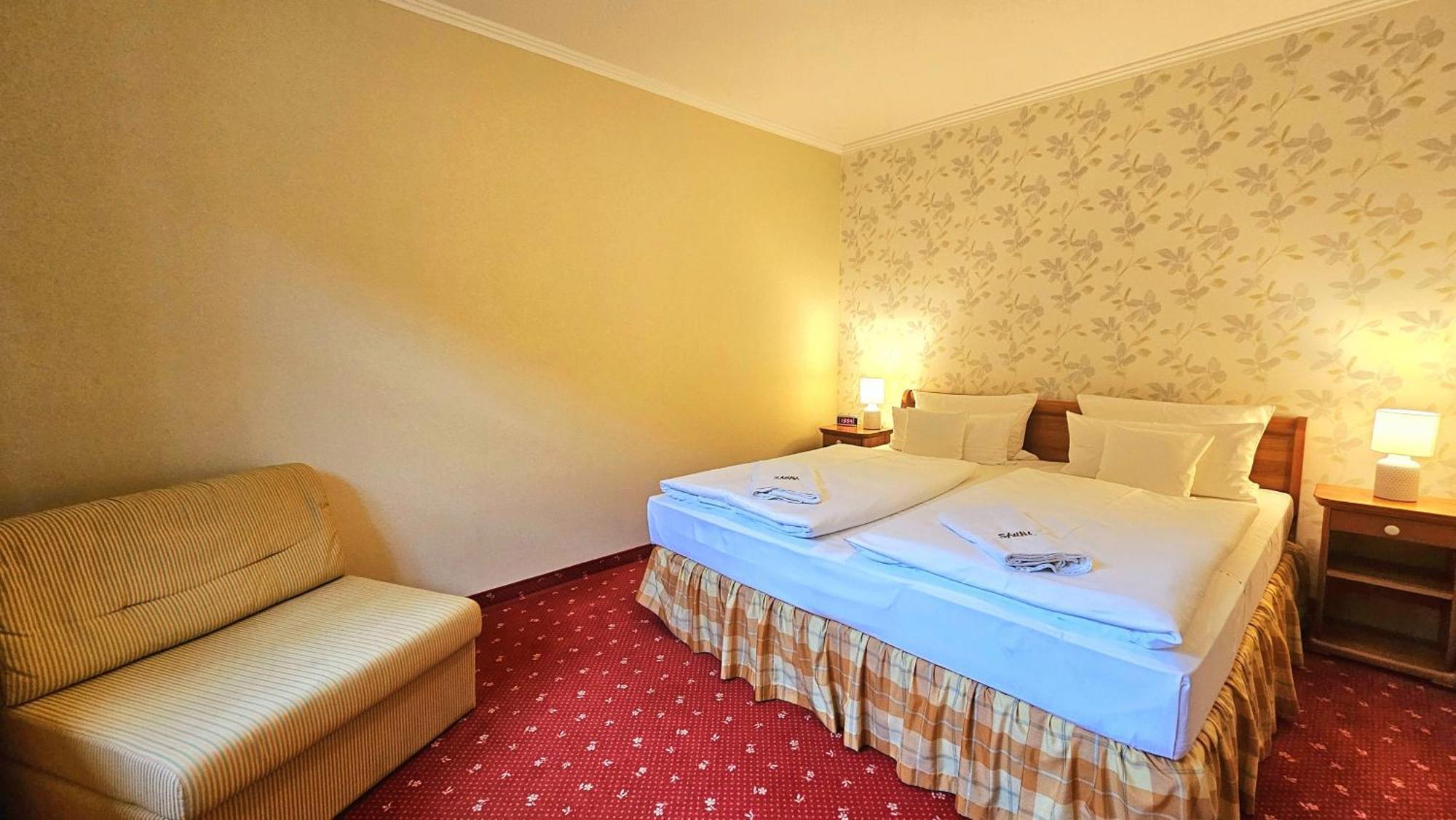 Hotel Godewind Тиссов Экстерьер фото