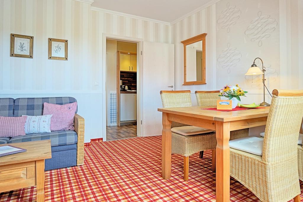 Hotel Godewind Тиссов Экстерьер фото