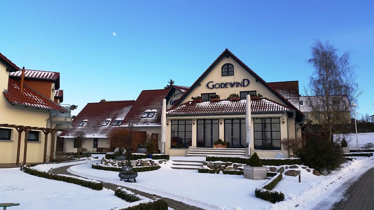 Hotel Godewind Тиссов Экстерьер фото